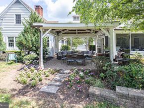 439 Brownsburg Road W, Newtown PA 18940