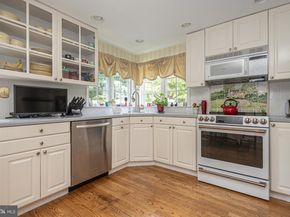439 Brownsburg Road W, Newtown PA 18940