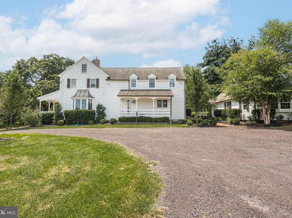439 Brownsburg Road W, Newtown PA 18940