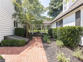 439 Brownsburg Road W, Newtown PA 18940
