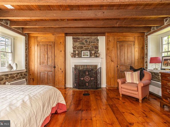 439 Brownsburg Road W, Newtown PA 18940