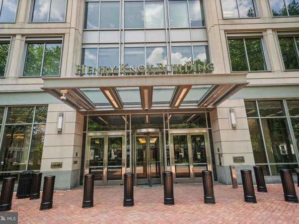 520 John Carlyle Street 108, Alexandria VA 22314