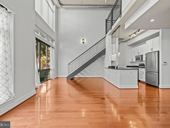 520 John Carlyle Street 108, Alexandria VA 22314