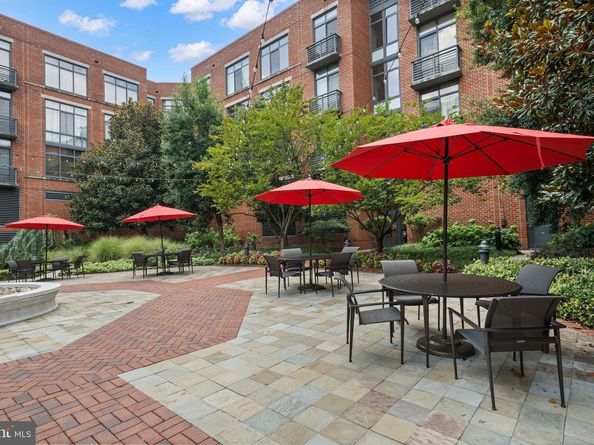 520 John Carlyle Street 108, Alexandria VA 22314