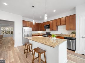 2517 Sayles Place SE 10, Washington DC 20020