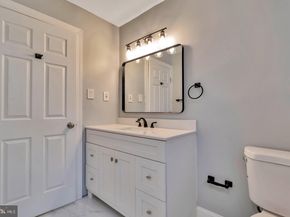 5726 Walnut Street, Philadelphia PA 19139