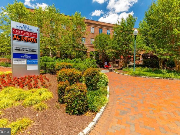 4323 Westover Place NW, Washington DC 20016