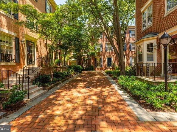 4323 Westover Place NW, Washington DC 20016