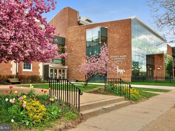 4323 Westover Place NW, Washington DC 20016