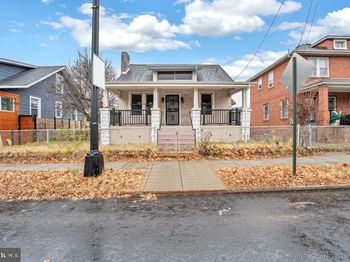 1444 T Street SE