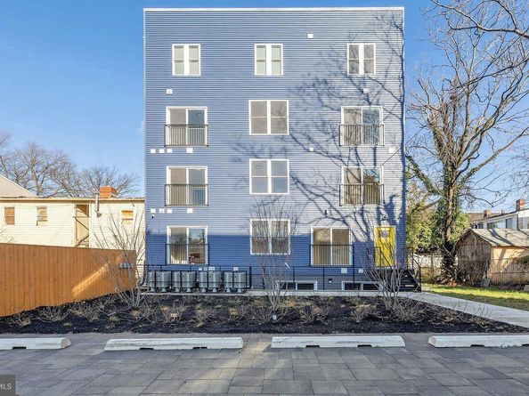 1621 T Street SE 8, Washington DC 20020