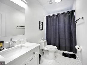 1621 T Street SE 8, Washington DC 20020