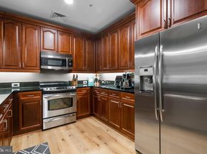401 13TH Street NE 103, Washington DC 20002