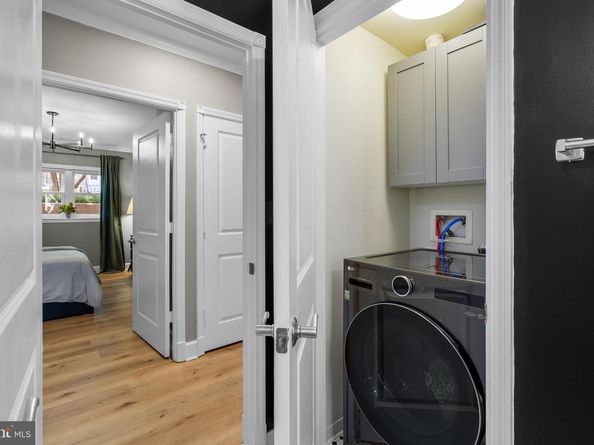 401 13TH Street NE 103, Washington DC 20002