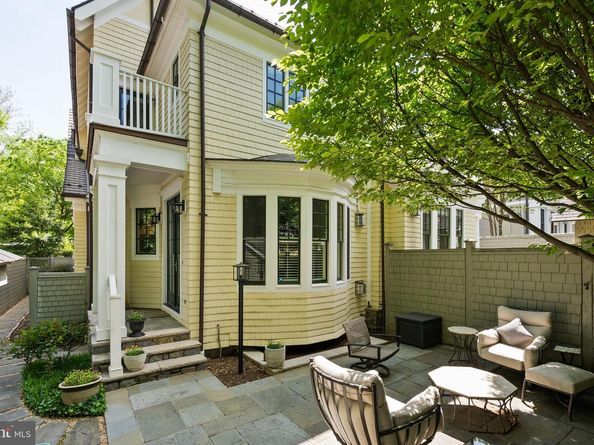 3515 Porter Street NW, Washington DC 20016