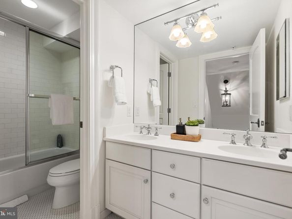 3515 Porter Street NW, Washington DC 20016