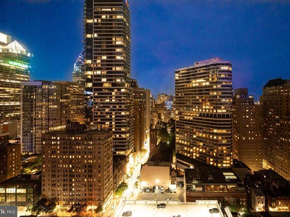 2020 Walnut Street 29D, Philadelphia PA 19103