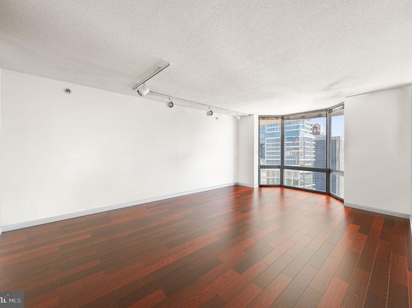 2020 Walnut Street 29D, Philadelphia PA 19103