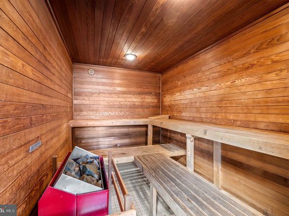 2020 Walnut Street 29D, Philadelphia PA 19103