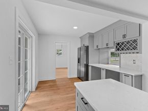 290 Oxford Valley Road, Yardley PA 19067