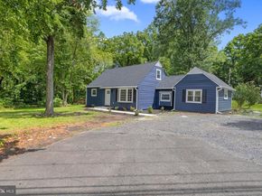 290 Oxford Valley Road, Yardley PA 19067