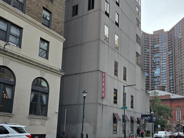 1324 Locust Street 1428, Philadelphia PA 19107