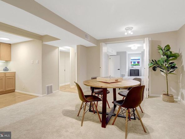 4206 16TH Road S, Arlington VA 22204