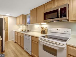 4206 16TH Road S, Arlington VA 22204