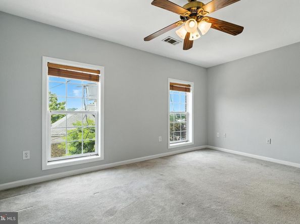 3823 Lauriston Street, Philadelphia PA 19128