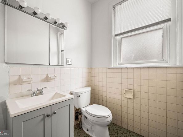 641 N 56TH Street, Philadelphia PA 19131