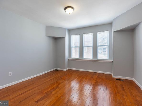 2607 S Fairhill Street, Philadelphia PA 19148