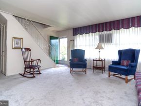 15 Venture Lane, Levittown PA 19054