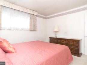 15 Venture Lane, Levittown PA 19054