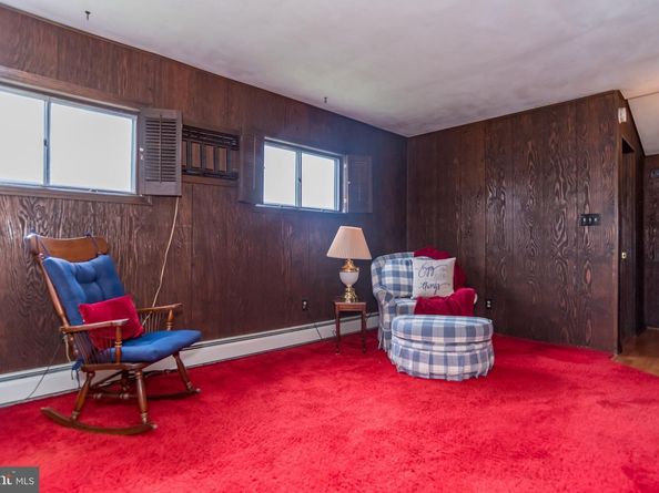 15 Venture Lane, Levittown PA 19054