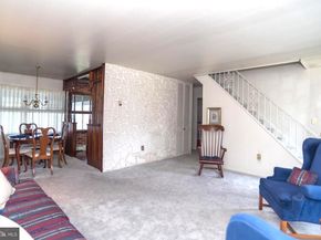15 Venture Lane, Levittown PA 19054