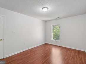 7260 Glen Hollow Court 60/4, Annandale VA 22003