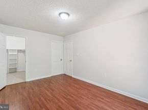7260 Glen Hollow Court 60/4, Annandale VA 22003
