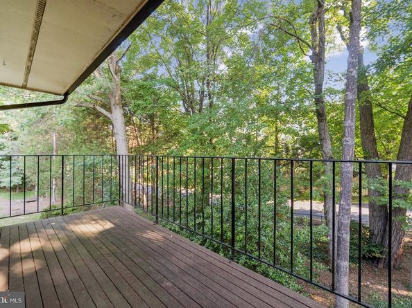 7260 Glen Hollow Court 60/4, Annandale VA 22003