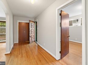 211 Kent Road, Wyncote PA 19095