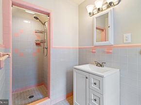 211 Kent Road, Wyncote PA 19095