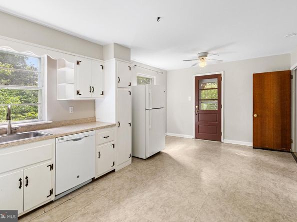 211 Kent Road, Wyncote PA 19095
