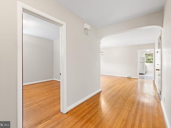 211 Kent Road, Wyncote PA 19095