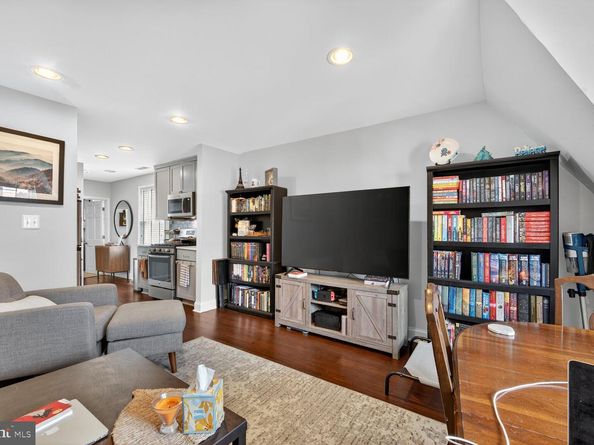 1409 Hopkins Street NW, Washington DC 20036