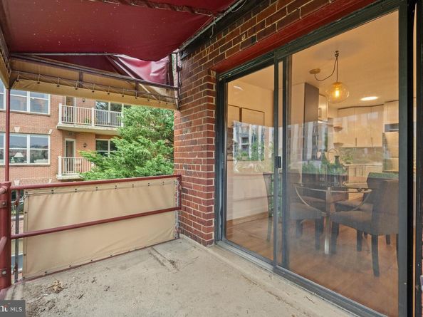 1563 N Colonial Terrace 401Z, Arlington VA 22209