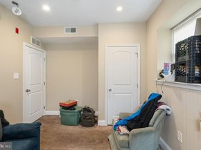 927 S 60TH Street, Philadelphia PA 19143