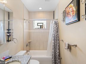 927 S 60TH Street, Philadelphia PA 19143
