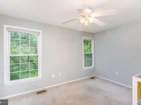 2446 S Walter Reed Drive 2, Arlington VA 22206