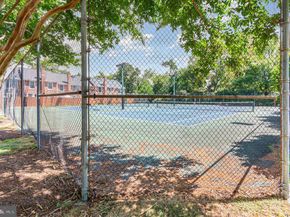 2446 S Walter Reed Drive 2, Arlington VA 22206