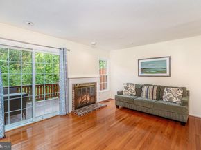 2446 S Walter Reed Drive 2, Arlington VA 22206