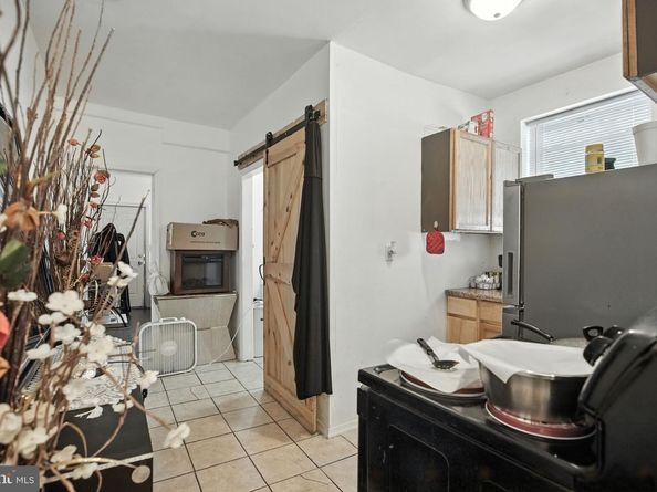 3846 W Girard Avenue, Philadelphia PA 19104